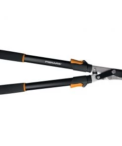 New 🎉 Fiskars Lawn & Garden Hand Tools Power-Lever 25-in Telescoping Steel Bypass Lopper 🧨