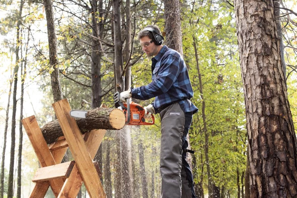 Best deal 🎁 Husqvarna Chainsaws & Pole Saws 440E 18-in 40.9-cc 2-Cycle Gas Chainsaw 👏 2 Best deal 🎁 Husqvarna Chainsaws & Pole Saws 440E 18-in 40.9-cc 2-Cycle Gas Chainsaw 👏 - Image 2