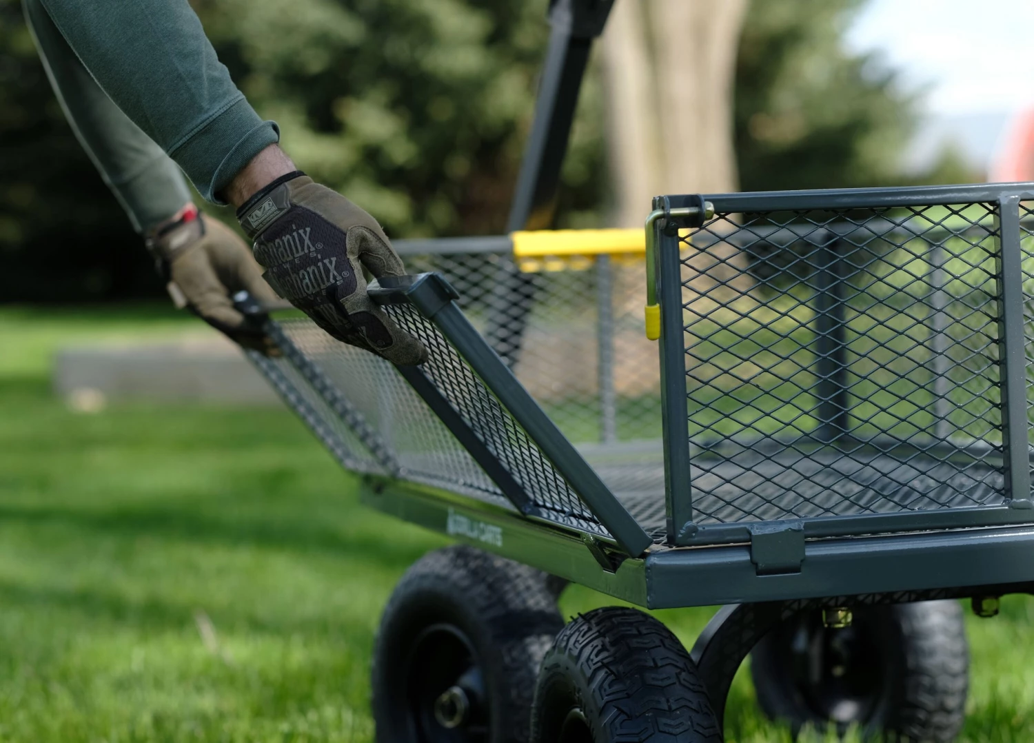 New ๐ Gorilla Carts Wheelbarrows & Yard Carts 6-cu ft Steel Yard Cart ๐ 7 New ๐ Gorilla Carts Wheelbarrows & Yard Carts 6-cu ft Steel Yard Cart ๐ - Image 7